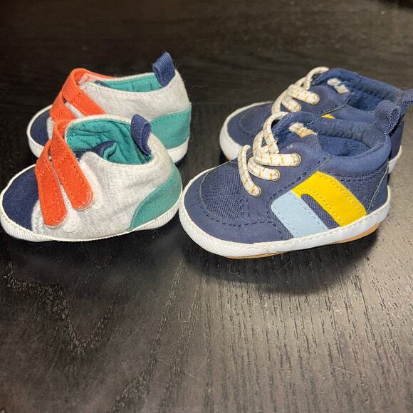 Carter's Child of Mine Set Bundle of 2 Shoes Baby Boys Newborn NB - Picture 3 of 8